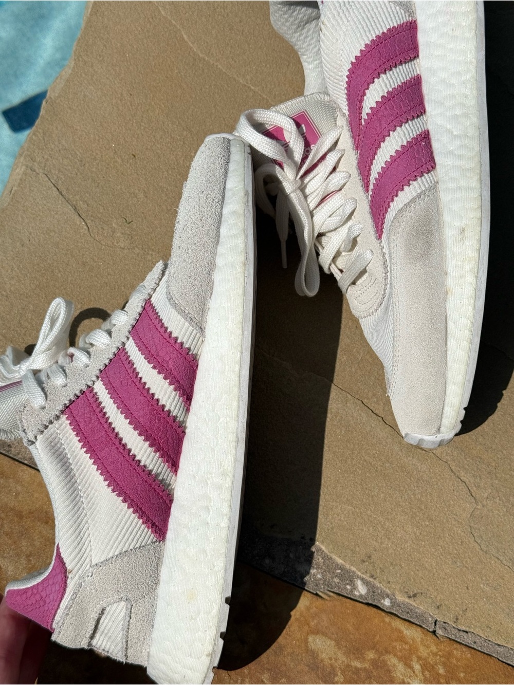 Women’s adidas athletic shoes - Picture 3 of 10